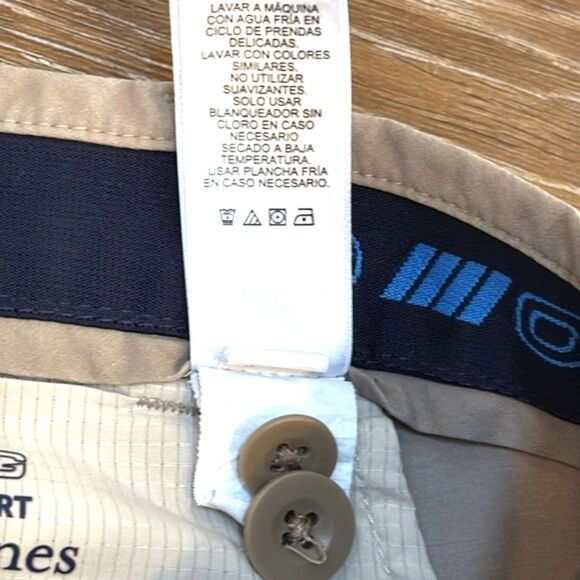 Vineyard Vines On The Go Tan Flat Front Shorts Sz 46B - Picture 7 of 11